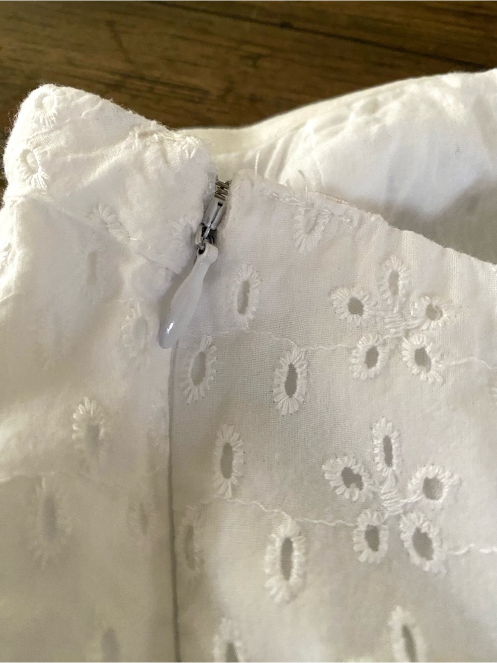 Old Navy Strapless White Eyelet Sundress size 12 - Picture 8 of 12